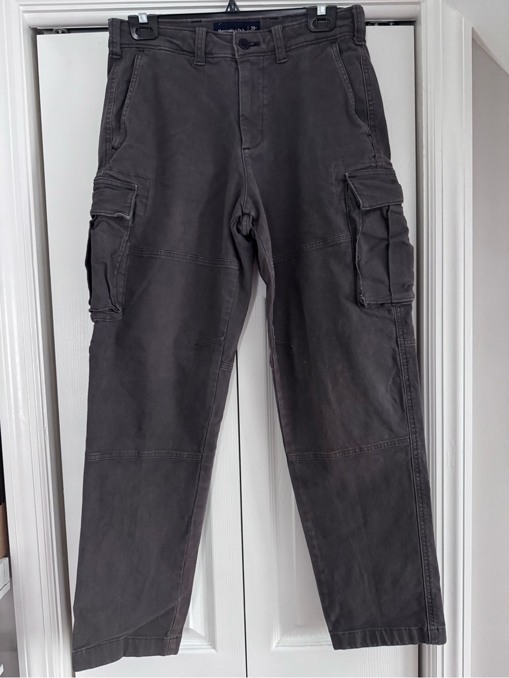 Abercrombie & Fitch Men's Gray Cargo Pants